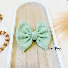 Load image into Gallery viewer, honeydew
